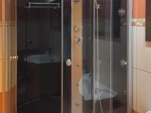 Pronájem bytu 2+1, Ostrov, Štúrova, 58 m2