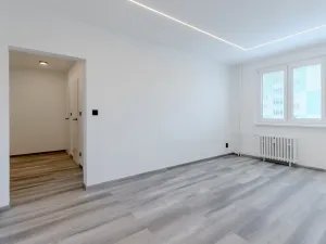 Prodej bytu 1+1, Praha - Záběhlice, Chmelová, 36 m2