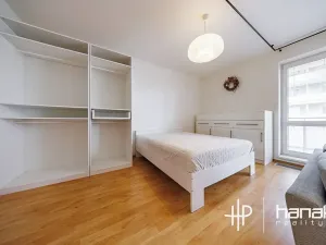 Pronájem bytu 1+kk, Olomouc, Mošnerova, 42 m2