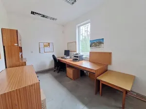 Pronájem skladu, Tečovice, 890 m2
