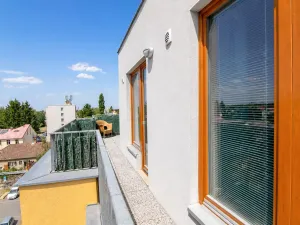 Prodej bytu 4+kk, Praha - Uhříněves, Nové náměstí, 156 m2