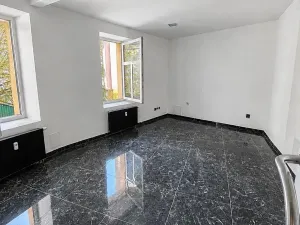 Pronájem obchodního prostoru, Jablonec nad Nisou, Podhorská, 90 m2