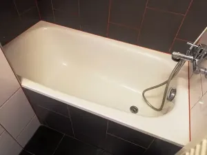 Pronájem bytu 1+kk, Praha - Vršovice, Rybalkova, 26 m2