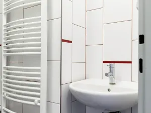 Pronájem bytu 1+kk, Praha - Vršovice, Rybalkova, 26 m2