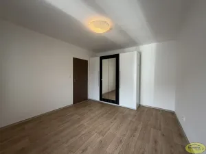 Pronájem bytu 2+1, Kroměříž, Sládkova, 62 m2