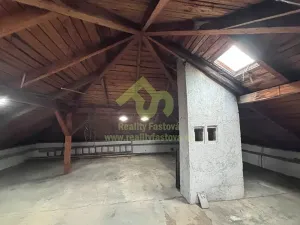 Prodej rodinného domu, Rokycany, Na Husinci, 228 m2