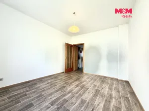 Pronájem bytu 2+1, Praha, U štěpu, 54 m2