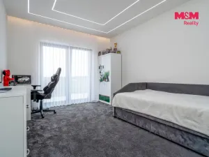 Prodej rodinného domu, Jirny, Modřínová, 400 m2