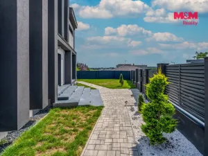 Prodej rodinného domu, Jirny, Modřínová, 400 m2