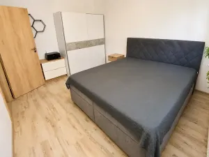Prodej bytu 2+1, Chvaletice, Dukelská, 48 m2