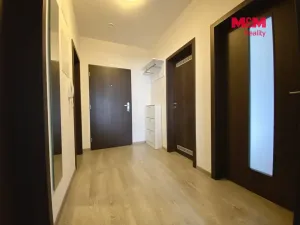 Pronájem bytu 2+kk, Ostrava, Jantarová, 58 m2