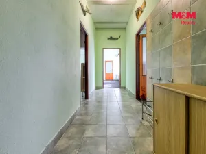 Prodej obchodního prostoru, Černošín, 1100 m2