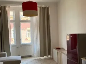Pronájem bytu 2+kk, Praha - Karlín, Kubova, 43 m2
