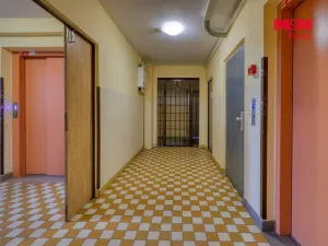 Prodej bytu 1+kk, Plzeň - Skvrňany, Lábkova, 35 m2