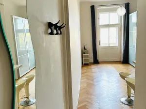 Pronájem bytu 1+kk, Praha - Žižkov, Fibichova, 25 m2