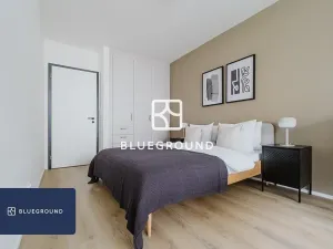 Pronájem bytu 2+kk, Praha - Holešovice, U Pergamenky, 63 m2