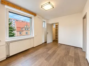 Pronájem bytu 2+kk, Liberec, Pšeničná, 48 m2