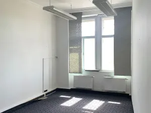 Pronájem kanceláře, Praha - Vinohrady, Chrudimská, 119 m2