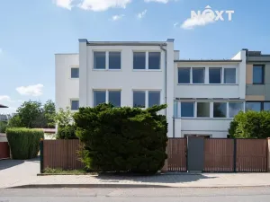 Prodej bytu 1+kk, Praha - Kyje, Vajgarská, 16 m2