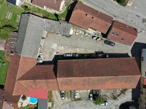 Prodej vícegeneračního domu, Kamenice, 1737 m2