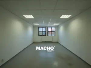 Pronájem skladu, Praha - Vysočany, Freyova, 849 m2