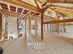Prodej půdního prostoru, Jihlava, Husova, 160 m2