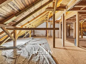 Prodej půdního prostoru, Jihlava, Husova, 160 m2