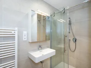 Pronájem bytu 2+kk, Praha - Nusle, Závišova, 41 m2
