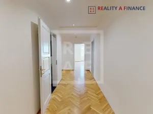 Prodej bytu 3+kk, Praha - Staré Město, Hradební, 131 m2
