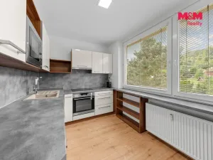 Prodej bytu 2+1, Povrly, Sídliště II, 56 m2