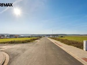 Prodej pozemku, Stolany, 1205 m2