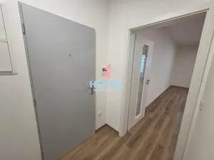 Pronájem bytu 2+kk, Olomouc, Rejskova, 41 m2