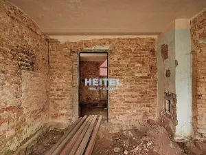 Prodej vícegeneračního domu, Hanušovice, 300 m2