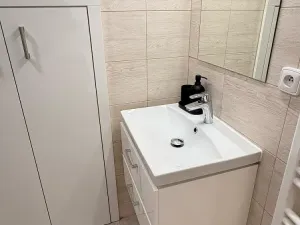 Pronájem bytu 2+kk, Hranice - Hranice I-Město, Pernštejnské náměstí, 55 m2