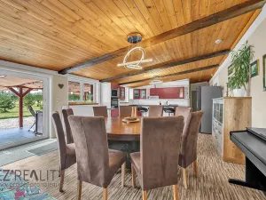 Prodej vícegeneračního domu, Pečky, 280 m2