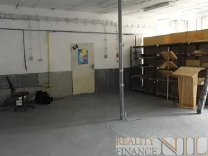 Pronájem výrobních prostor, Plzeň, Karlovarská, 100 m2