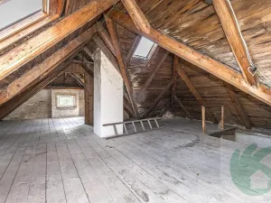 Prodej rodinného domu, Liberec, Charbinská, 240 m2