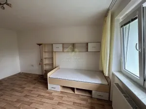 Pronájem bytu 2+1, Rokycany, 60 m2