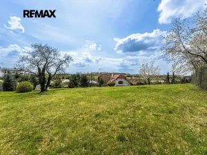 Prodej pozemku pro bydlení, Praha - Lochkov, Na dražkách, 1550 m2