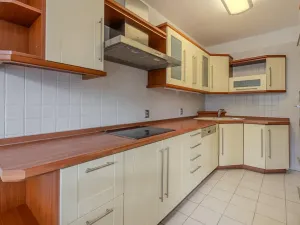 Prodej bytu 3+1, Praha - Kyje, Travná, 80 m2
