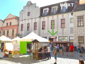 Pronájem obchodního prostoru, Třeboň, Masarykovo nám., 16 m2