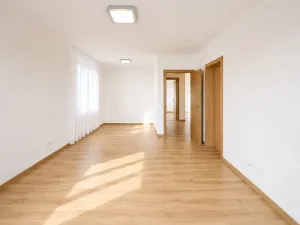 Pronájem rodinného domu, Ohrobec, 226 m2