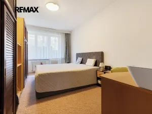 Pronájem bytu 2+1, Karlovy Vary, I. P. Pavlova, 54 m2