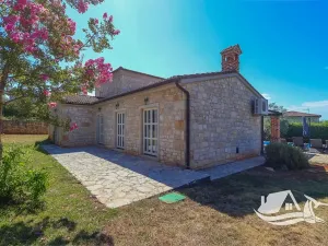 Prodej vily, Sveti Lovreč, Chorvatsko, 182 m2