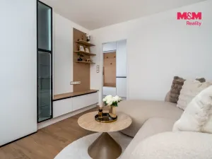 Prodej bytu 3+kk, Hradec Králové - Pražské Předměstí, Hrubínova, 75 m2