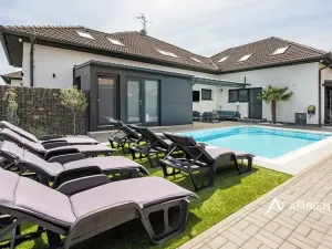 Prodej rodinného domu, Šanov, 248 m2