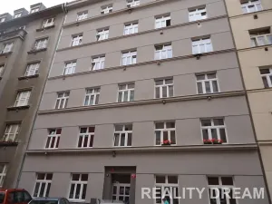 Pronájem bytu 2+1, Praha - Žižkov, Viklefova, 40 m2