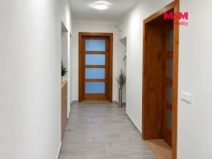 Prodej rodinného domu, Všechovice, 250 m2