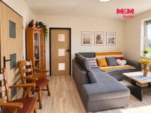 Prodej bytu 2+1, Nové Sedlo, Hůrecká, 48 m2