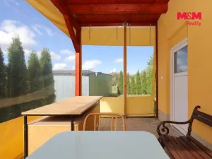 Prodej pozemku pro bydlení, Puklice, 1496 m2
